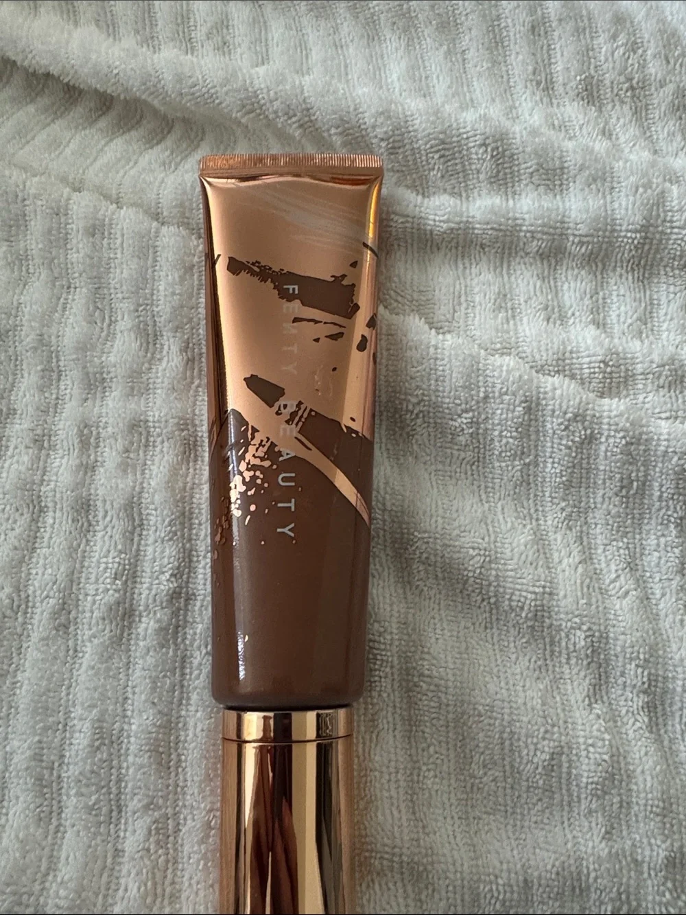 Fenty Body Sauce - Fly Mamacita - Tinted Skin perfector - Rose Gold/Bronze